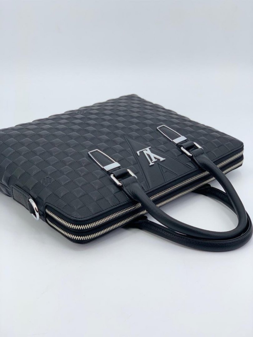 Портфель Louis Vuitton